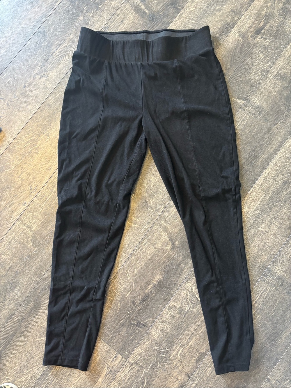 Seven7 Black High-Waist Ponte Leggings